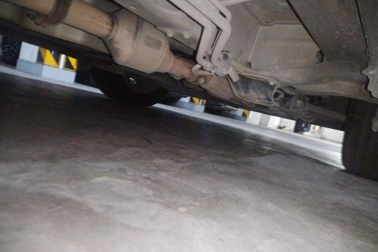 Used Buick Enclave 2014 3.6L Two-Wheel Drive Elite Comfort Version Chassis Front Right