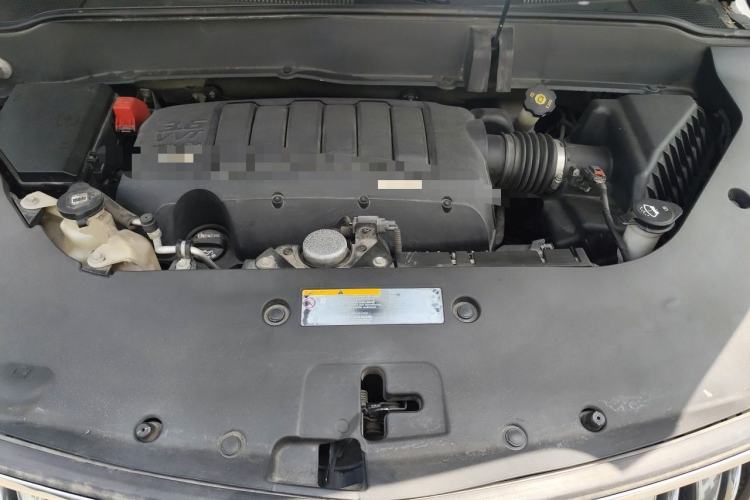 Used Buick Enclave 2014 3.6L Two-Wheel Drive Elite Comfort Version Engine Bay