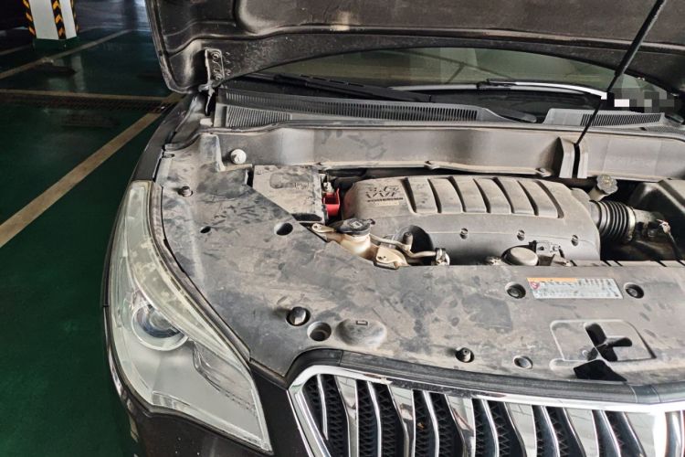 Used Buick Enclave 2014 3.6L Four-Wheel Drive Smart Luxury Flagship Edition Engine Bay Right