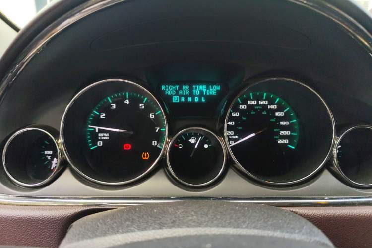 Used Buick Enclave 2014 3.6L Two-Wheel Drive Elite Comfort Version Instrument Cluster