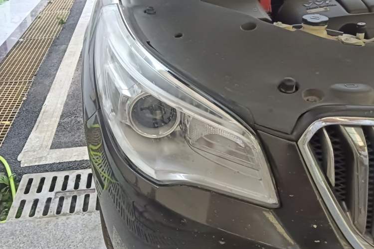 Used Buick Enclave 2014 3.6L Four-Wheel Drive Smart Luxury Flagship Edition Right Front Headlight