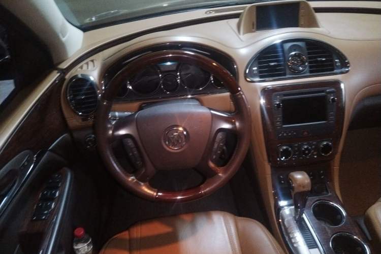 Used Buick Enclave 2014 3.6L Two-Wheel Drive Elite Comfort Version Steering Wheel
