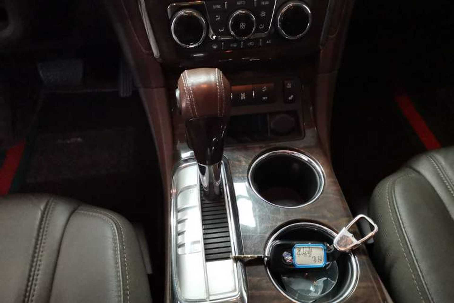Used Buick Enclave 2014 3.6L Four-Wheel Drive Smart Luxury Flagship Edition Gear Lever