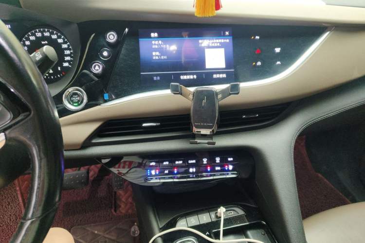 Used Buick Enclave 2020 28T Four-Wheel Drive Flagship Version Audio And AC Panel