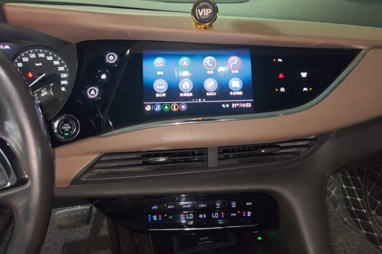 Used Buick Enclave 2020 28T Four-Wheel Drive Flagship Version Audio And AC Panel