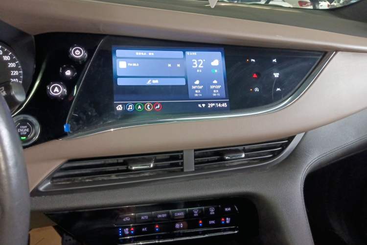 Used Buick Enclave 2020 28T Four-Wheel Drive Luxury Flagship Edition Audio And AC Panel