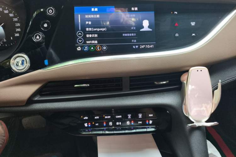 Used Buick Enclave 2020 28T Four-Wheel Drive Flagship Version Audio And AC Panel