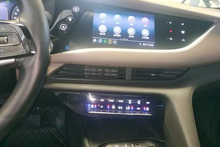 Used Buick Enclave 2020 28T Four-Wheel Drive Luxury Flagship Edition Audio And AC Panel