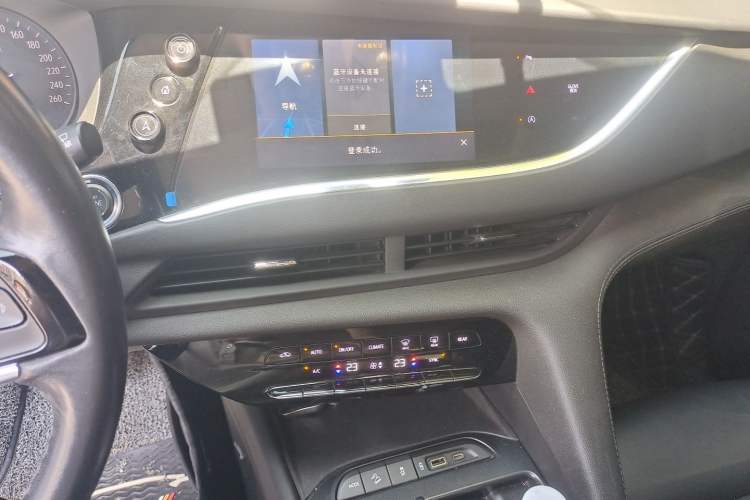 Used Buick Enclave 2020 28T Two-Wheel Drive Zhanqi Version Audio And AC Panel