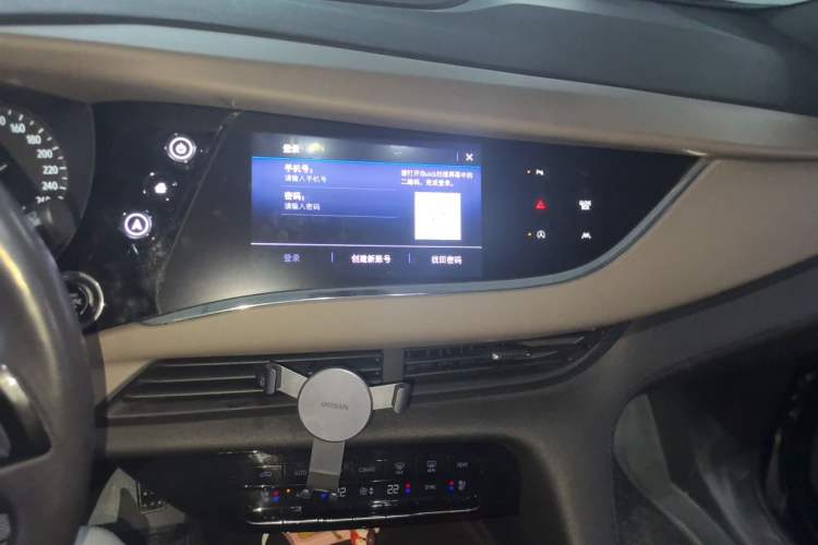 Used Buick Enclave 2020 28T Four-Wheel Drive Flagship Version Audio And AC Panel