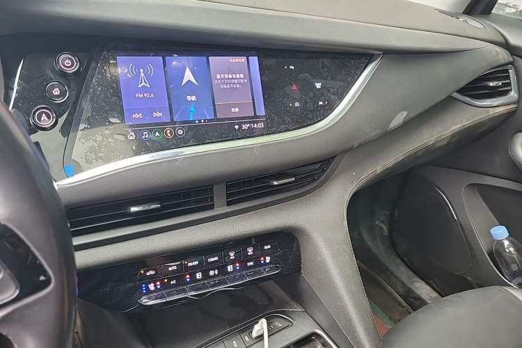 Used Buick Enclave 2020 28T Four-Wheel Drive Prestige Version Audio And AC Panel