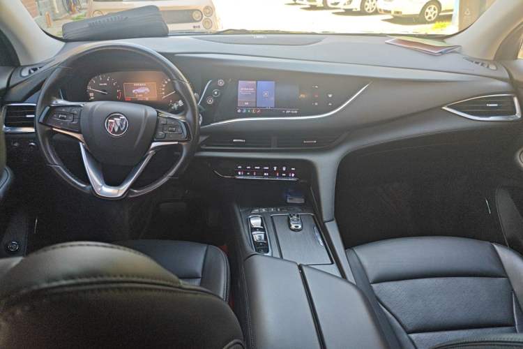 Used Buick Enclave 2020 28T Four-Wheel Drive Prestige Version Center Console