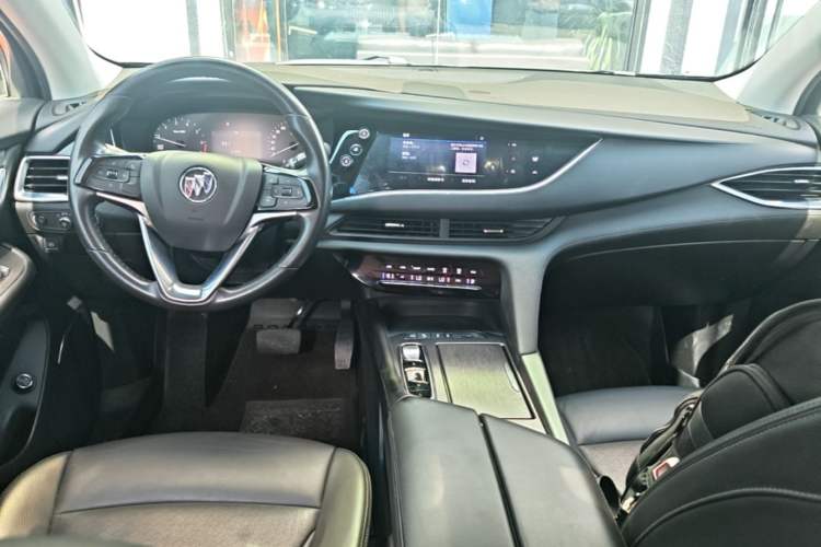 Used Buick Enclave 2020 28T Two-Wheel Drive Prestige Version Center Console