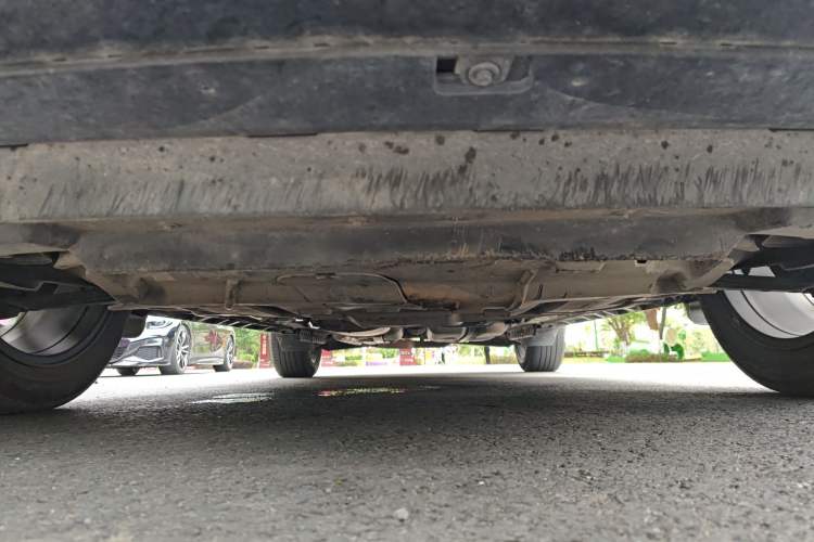 Used Buick Enclave 2020 28T Four-Wheel Drive Prestige Version Chassis Front
