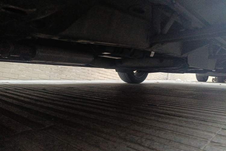 Used Buick Enclave 2020 28T Two-Wheel Drive Prestige Version Chassis Front Left