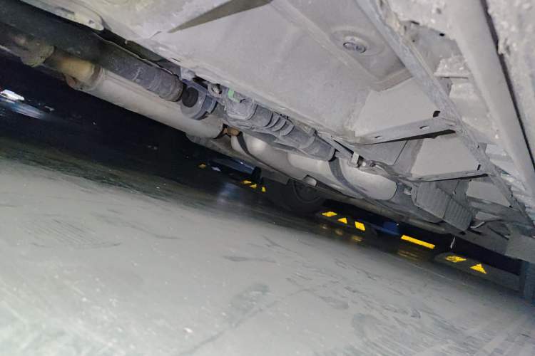 Used Buick Enclave 2020 28T Four-Wheel Drive Prestige Version Chassis Front Left