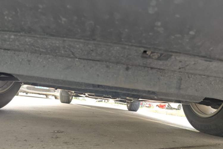 Used Buick Enclave 2020 28T Two-Wheel Drive Zhanqi Version Chassis Front