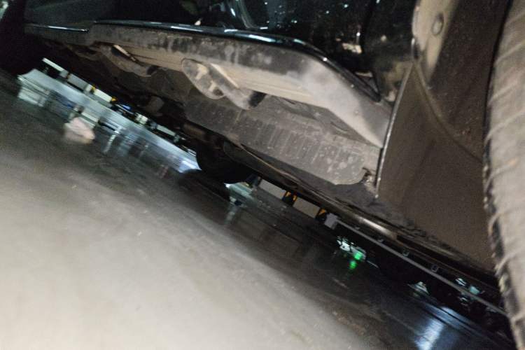 Used Buick Enclave 2020 28T Four-Wheel Drive Prestige Version Chassis Rear Left