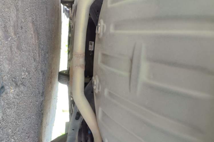 Used Buick Enclave 2020 28T Two-Wheel Drive Zhanqi Version Chassis Rear