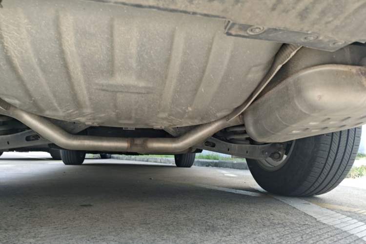Used Buick Enclave 2020 28T Two-Wheel Drive Zhanqi Version Chassis Rear