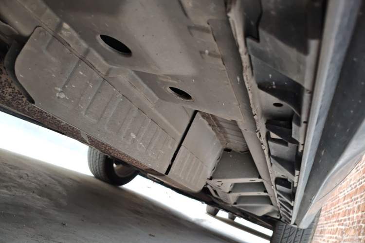 Used Buick Enclave 2020 28T Four-Wheel Drive Luxury Flagship Edition Chassis Rear Right