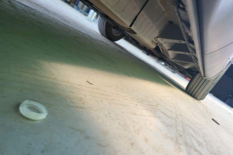 Used Buick Enclave 2020 28T Two-Wheel Drive Zhanqi Version Chassis Rear Right