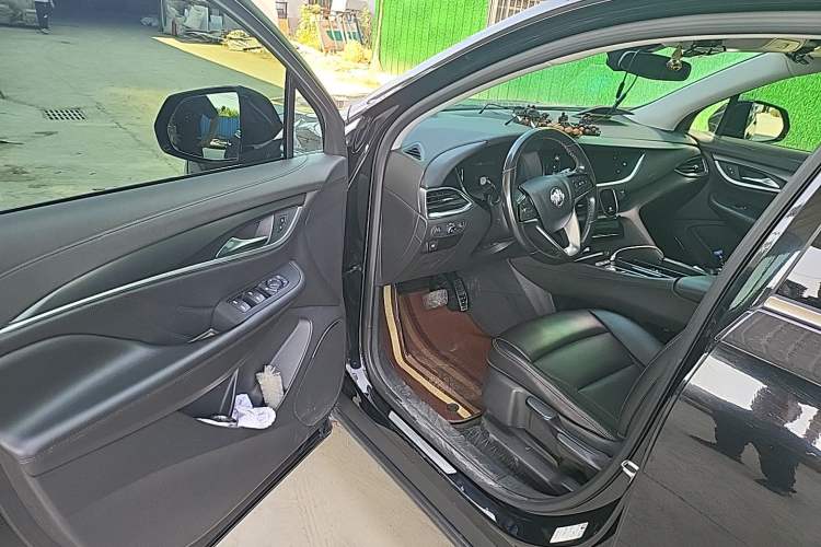 Used Buick Enclave 2020 28T Two-Wheel Drive Zhanqi Version Driver Seat