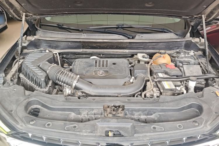 Used Buick Enclave 2020 28T Two-Wheel Drive Luxury Version Engine Bay