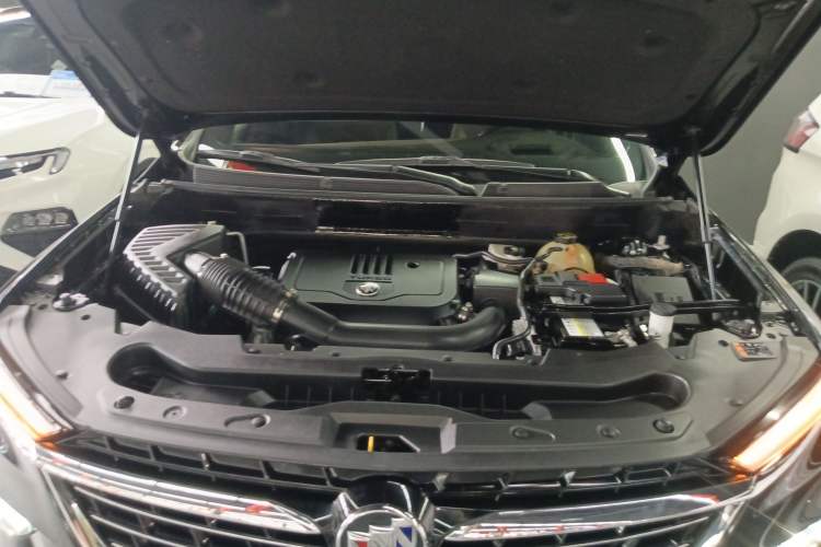 Used Buick Enclave 2020 28T Four-Wheel Drive Luxury Flagship Edition Engine Bay