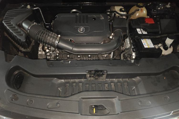 Used Buick Enclave 2020 28T Two-Wheel Drive Prestige Version Engine Bay