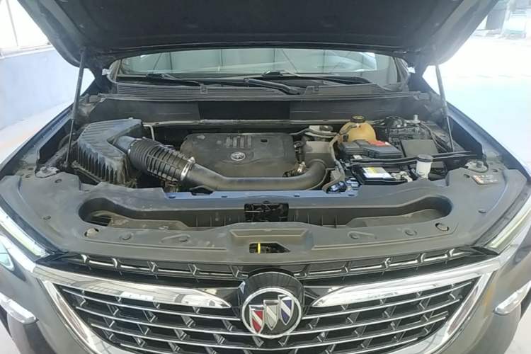 Used Buick Enclave 2020 28T Four-Wheel Drive Luxury Flagship Edition Engine Bay