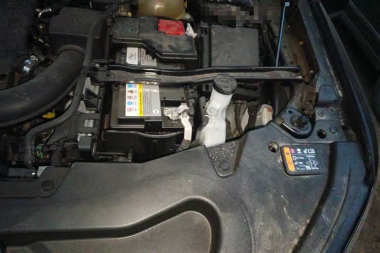 Used Buick Enclave 2020 28T Four-Wheel Drive Flagship Version Engine Bay Left