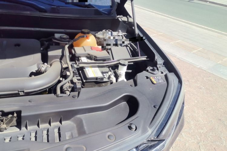Used Buick Enclave 2020 28T Two-Wheel Drive Zhanqi Version Engine Bay Left