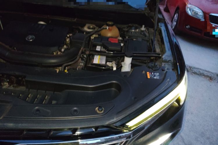 Used Buick Enclave 2020 28T Four-Wheel Drive Prestige Version Engine Bay Left