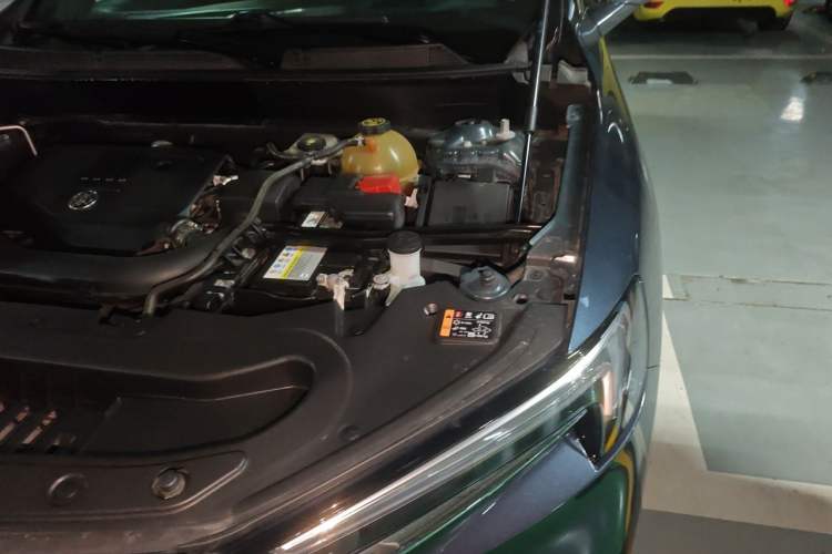 Used Buick Enclave 2020 28T Four-Wheel Drive Luxury Flagship Edition Engine Bay Left