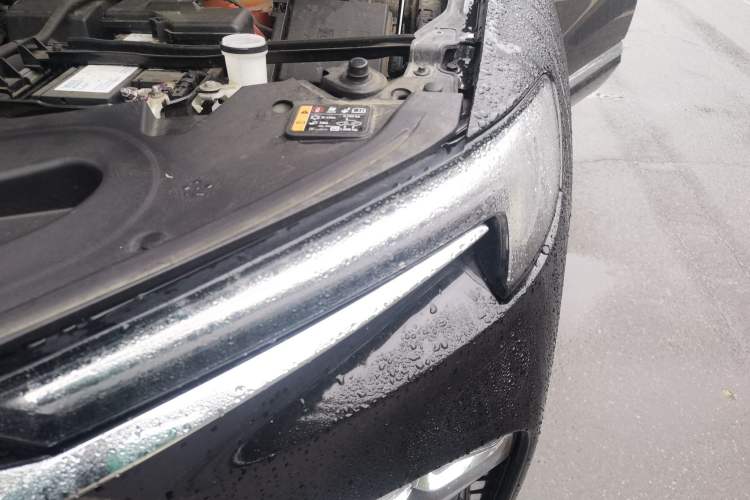 Used Buick Enclave 2020 28T Four-Wheel Drive Prestige Version Engine Bay Left