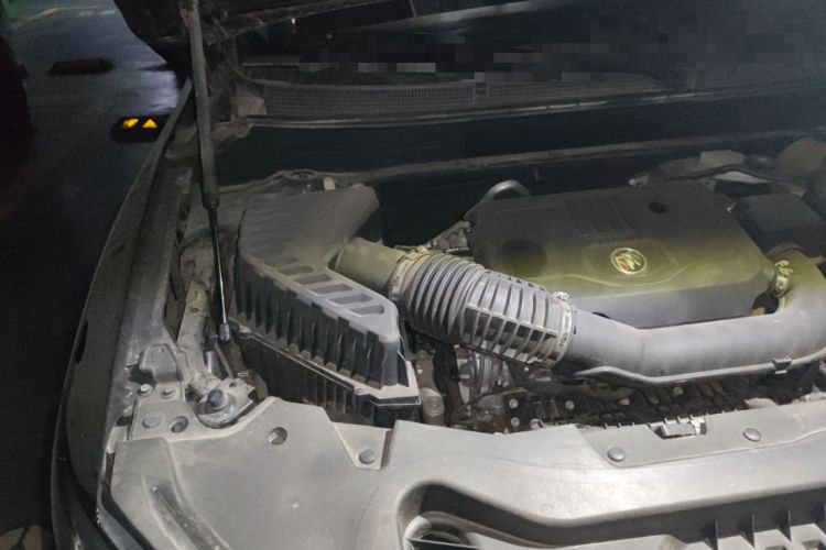 Used Buick Enclave 2020 28T Four-Wheel Drive Prestige Version Engine Bay Right