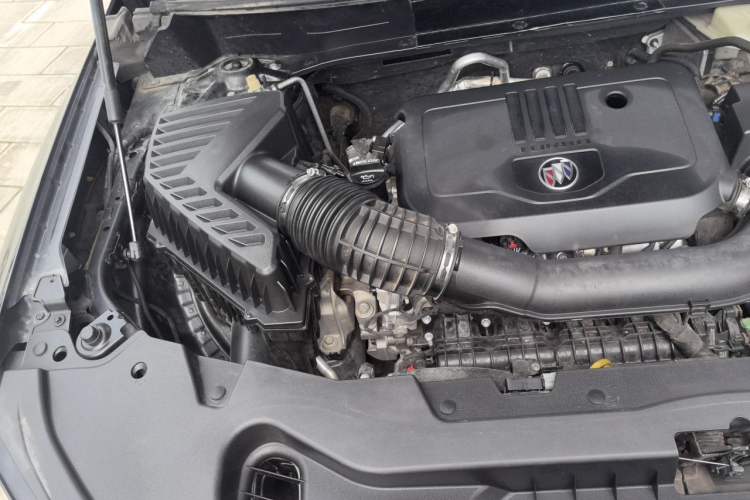 Used Buick Enclave 2020 28T Four-Wheel Drive Prestige Version Engine Bay Right
