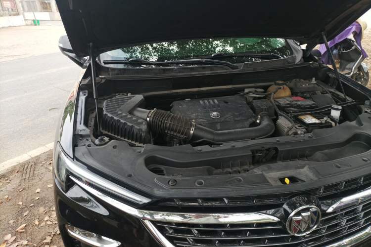 Used Buick Enclave 2020 28T Two-Wheel Drive Prestige Version Engine Bay Right