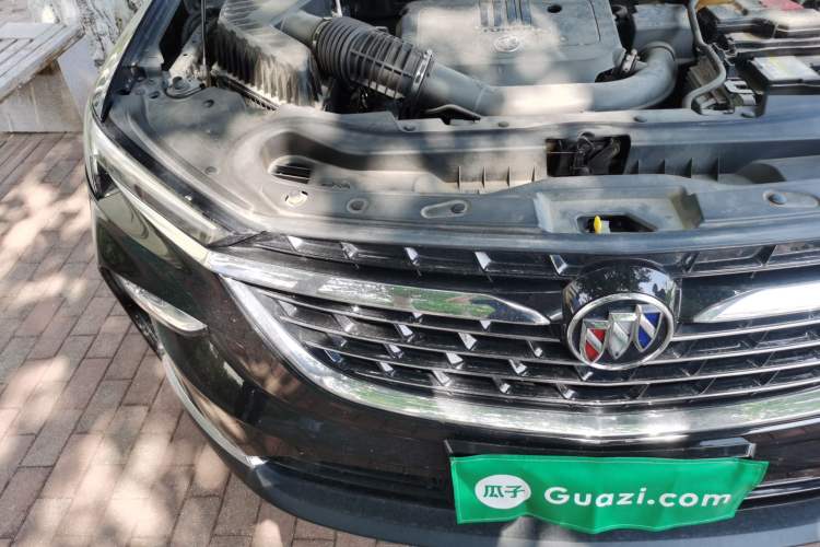 Used Buick Enclave 2020 28T Two-Wheel Drive Luxury Version Engine Bay Right