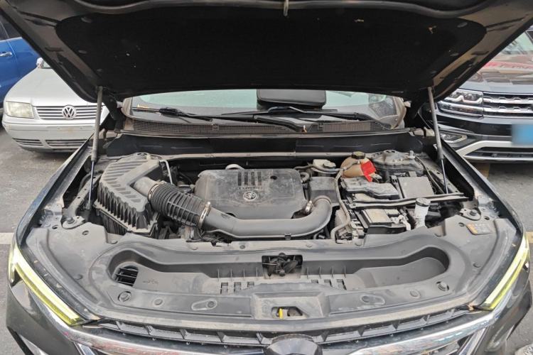 Used Buick Enclave 2020 28T Two-Wheel Drive Prestige Version Engine Bay