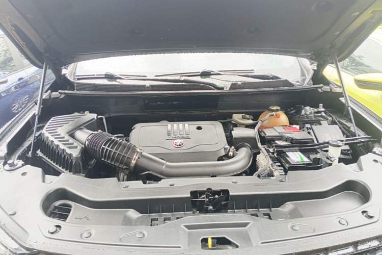 Used Buick Enclave 2020 28T Two-Wheel Drive Luxury Version Engine Bay