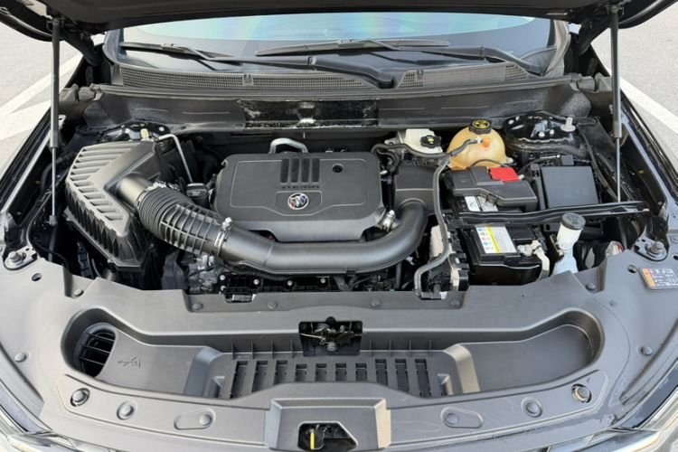 Used Buick Enclave 2020 28T Two-Wheel Drive Zhanqi Version Engine Bay