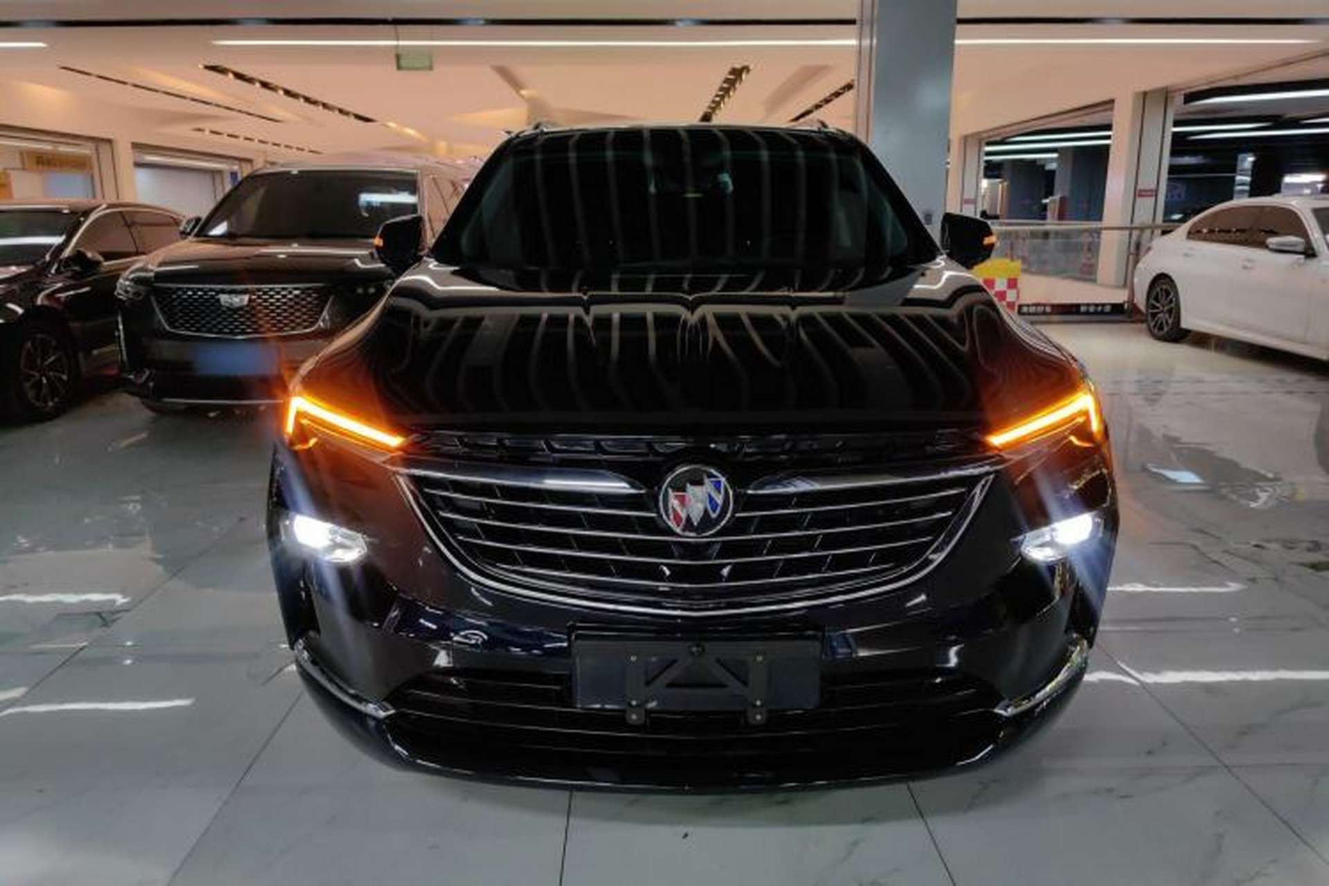 Used Buick Enclave 2020 28T Two-Wheel Drive Prestige Version Front