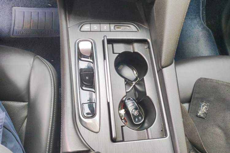 Used Buick Enclave 2020 28T Four-Wheel Drive Prestige Version Gear Lever