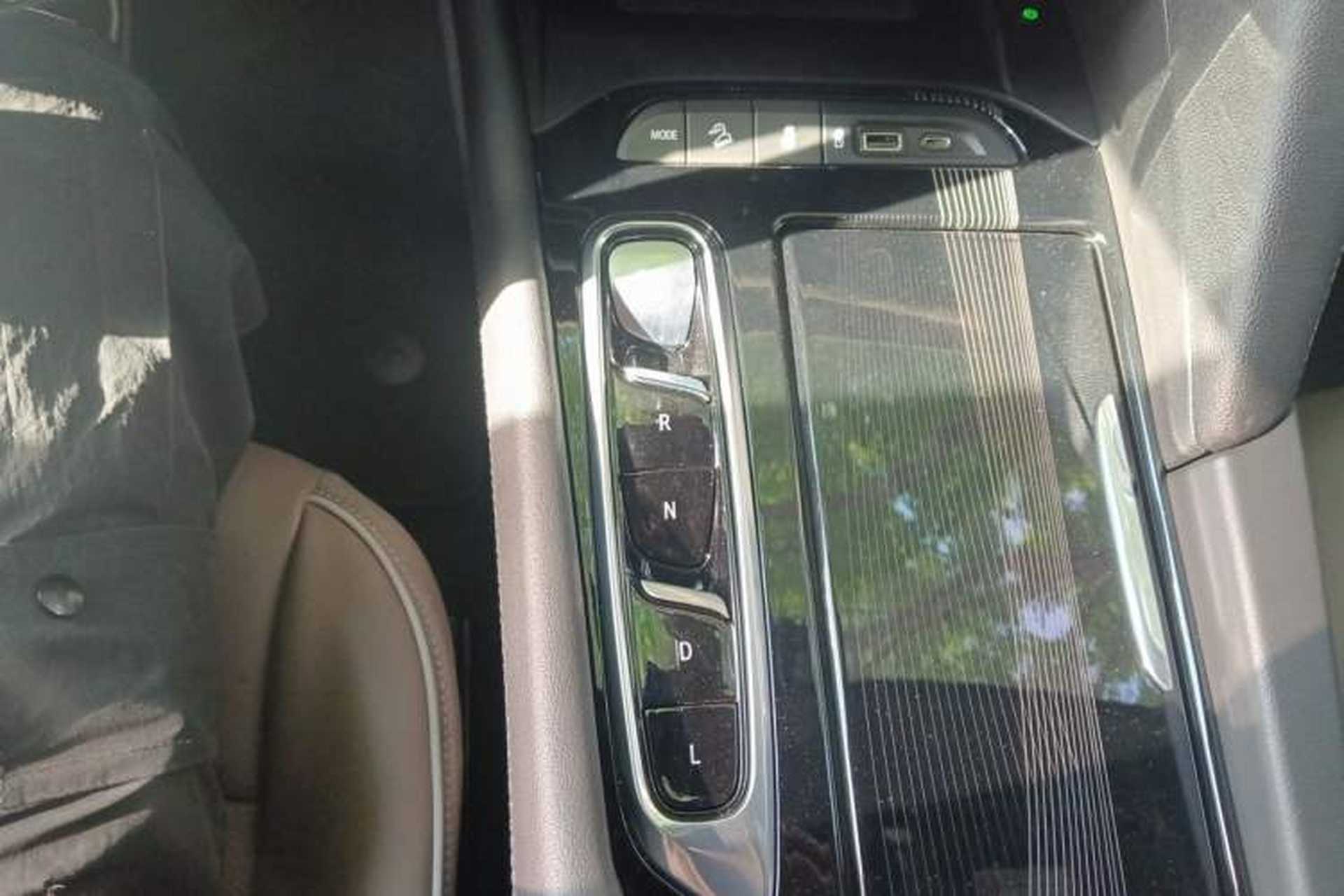 Used Buick Enclave 2020 28T Four-Wheel Drive Luxury Flagship Edition Gear Lever