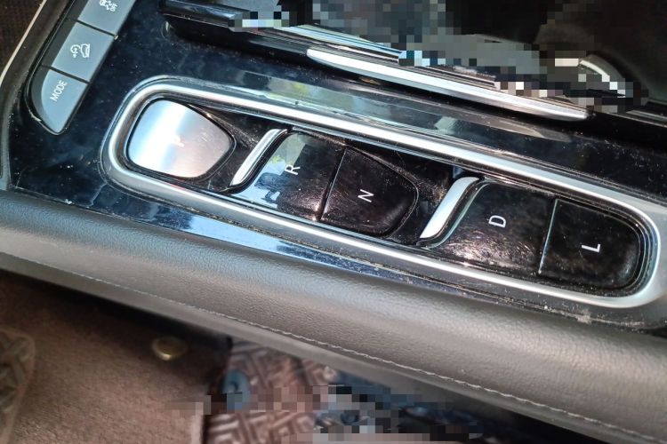 Used Buick Enclave 2020 28T Four-Wheel Drive Flagship Version Gear Lever