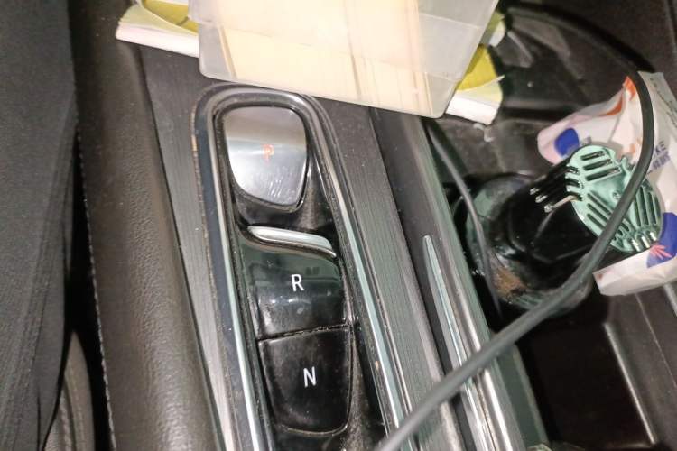 Used Buick Enclave 2020 28T Four-Wheel Drive Prestige Version Gear Lever