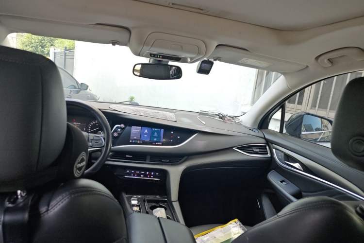 Used Buick Enclave 2020 28T Two-Wheel Drive Zhanqi Version Headliner