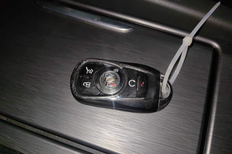 Used Buick Enclave 2020 28T Two-Wheel Drive Prestige Version Interior 1
